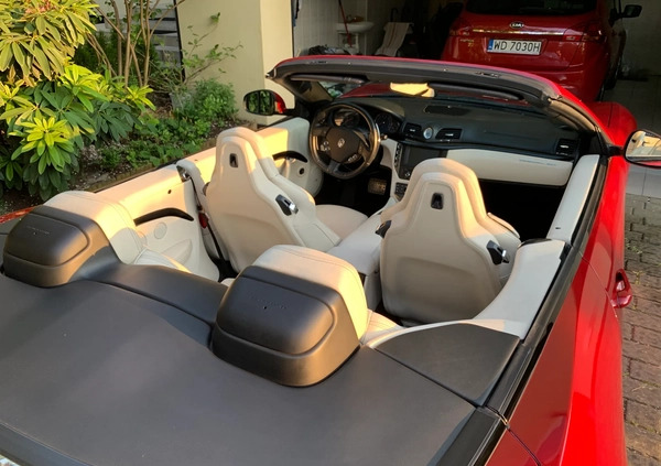 Maserati GranCabrio cena 299000 przebieg: 40700, rok produkcji 2015 z Warszawa małe 562
